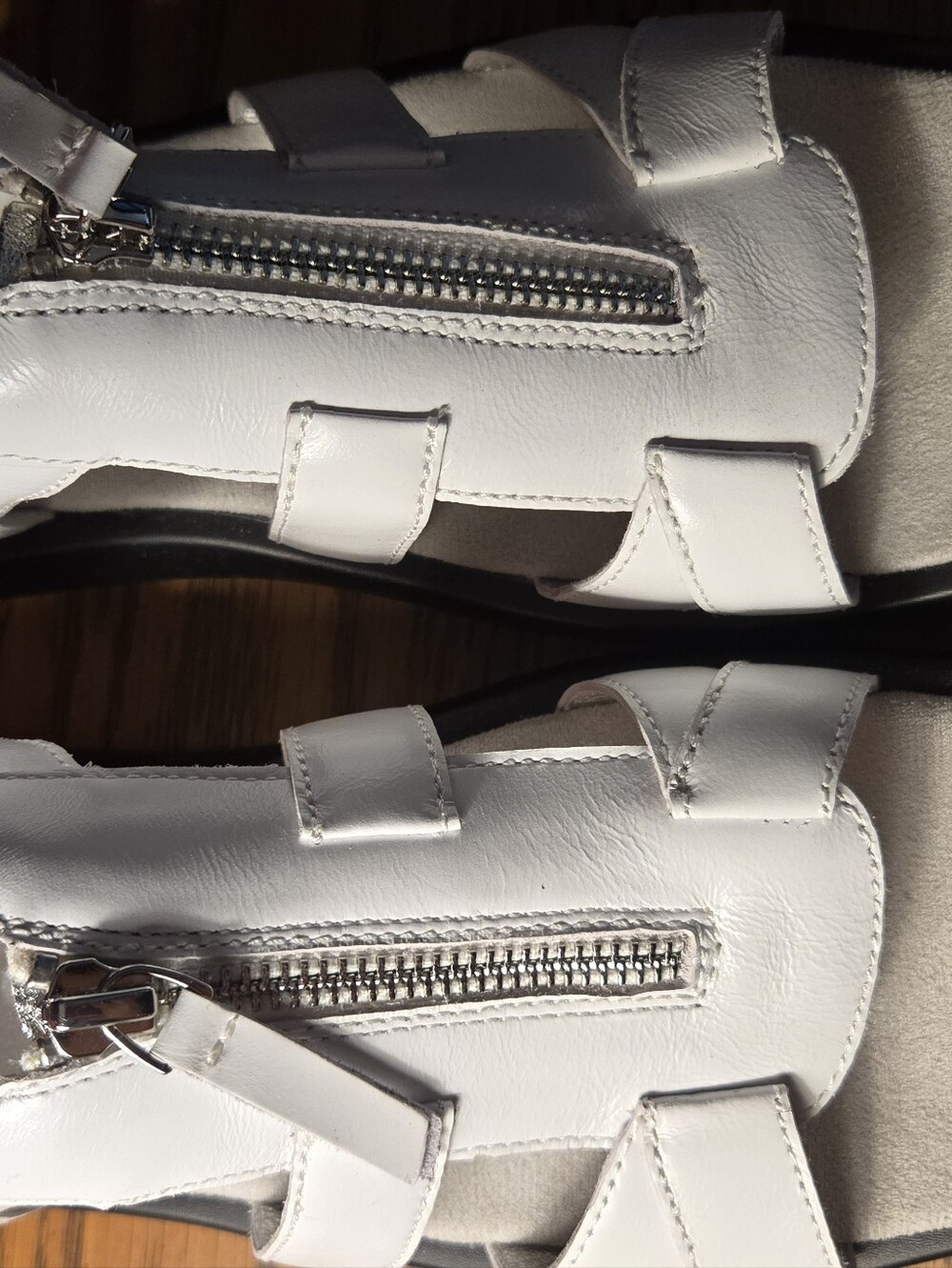 Alegria NEW White Zip-Front Slingback Sandals - Picture 3 of 6